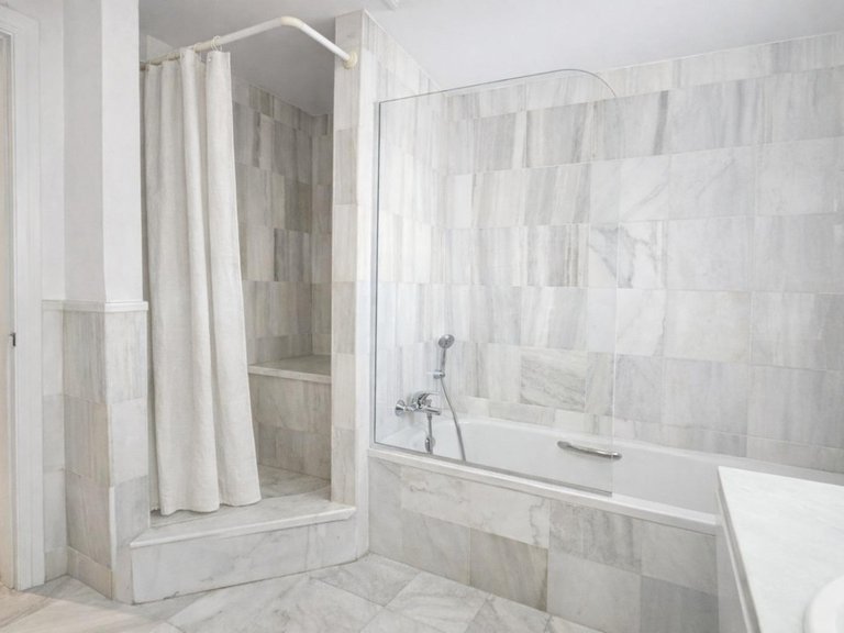 Apartment for Sale in Selwo, Malaga 22