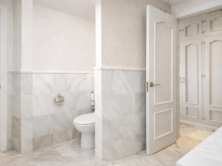 Apartment for Sale in Selwo, Malaga 23