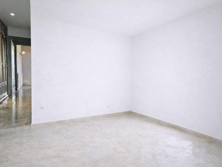 Apartment for Sale in Selwo, Malaga 30