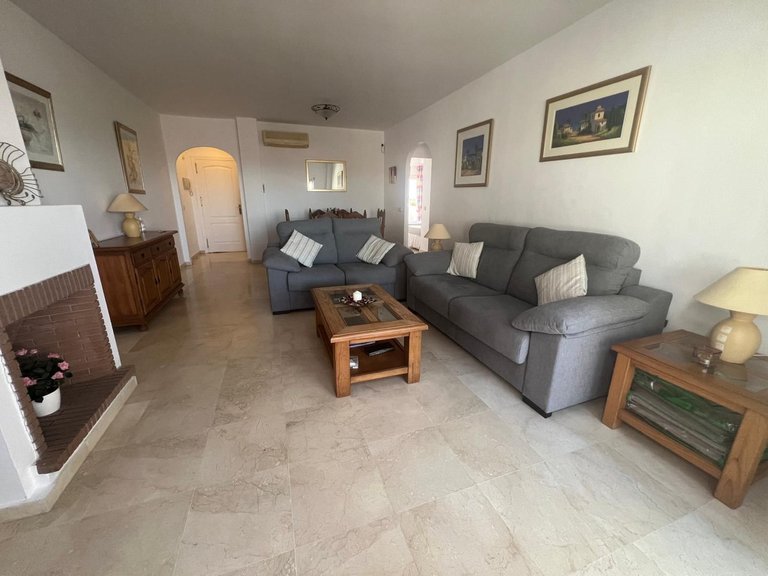 Apartment for Sale in Bel Air, Malaga 4