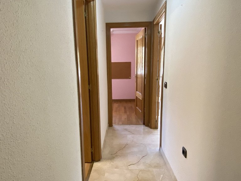 Apartment for Sale in Costa del Sol, Benahavís, Malaga 22