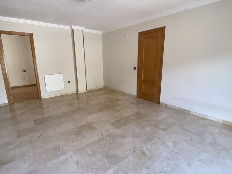 Apartment for Sale in Costa del Sol, Benahavís, Malaga 9