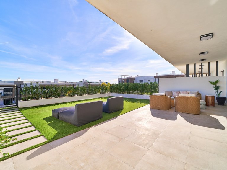 Apartment for Sale in Estepona, Malaga 10