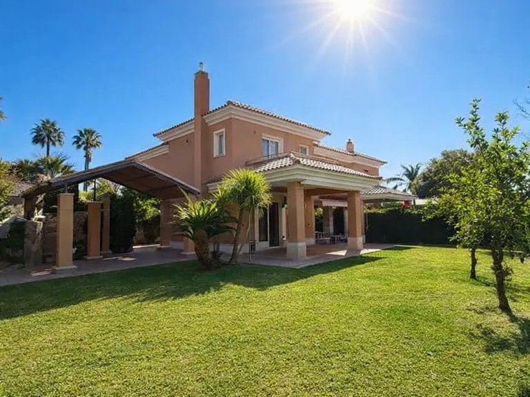 Town House for Sale in Marbella, Malaga 2