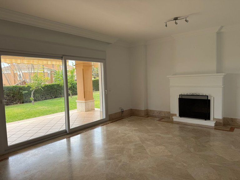 Villa for Sale in Marbella, Malaga 7