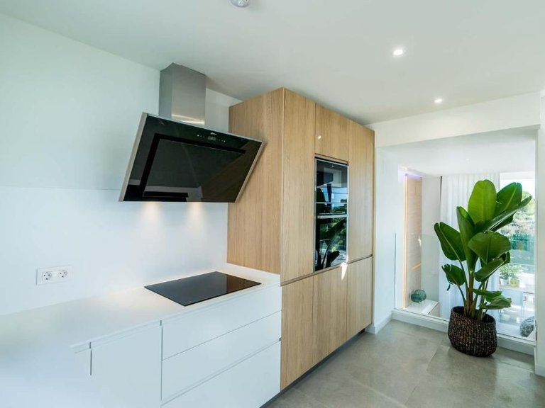 Villa for Sale in Marbella, Malaga 6
