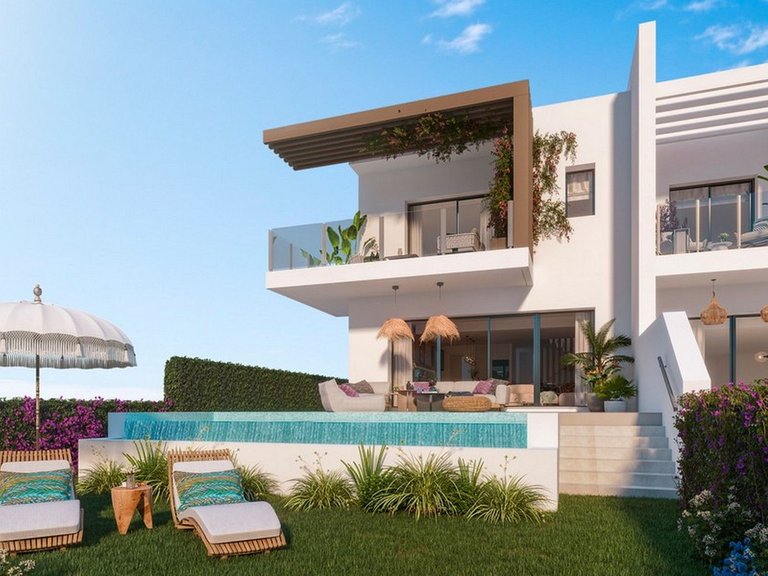 Villa for Sale in Mijas Costa, Malaga 1