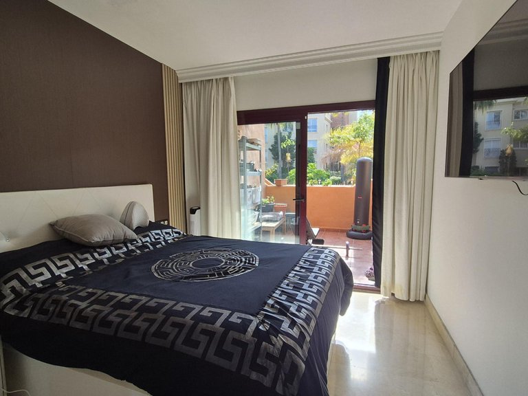 Apartment for Sale in Los Flamingos, Malaga 1