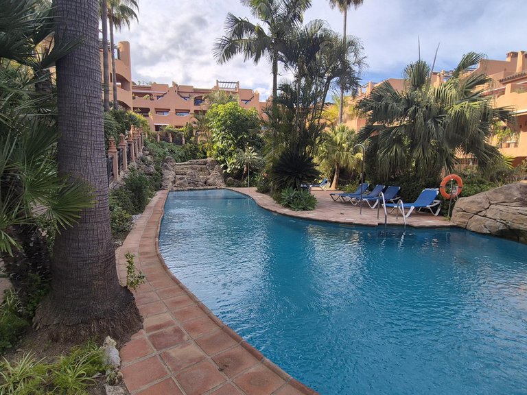 Apartment for Sale in Los Flamingos, Malaga 27