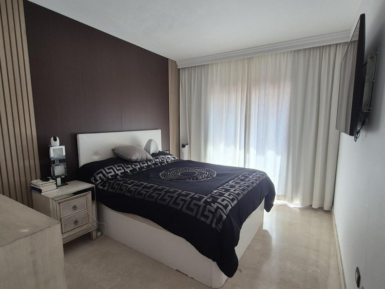 Apartment for Sale in Los Flamingos, Malaga 30