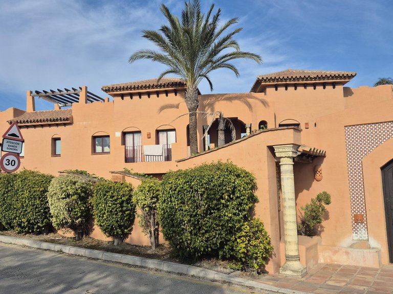 Apartment for Sale in Los Flamingos, Malaga 8