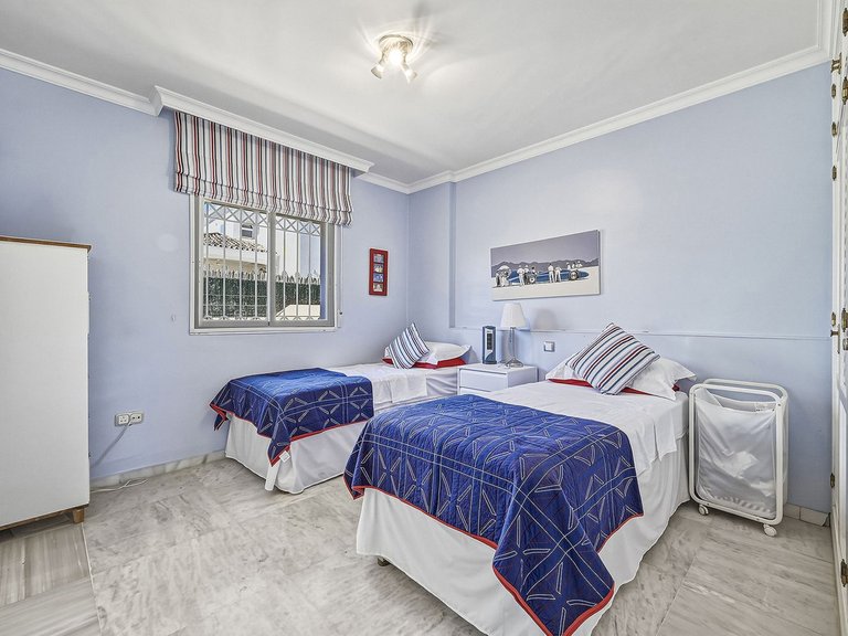 Villa for Sale in Bahía De Marbella, Malaga 28