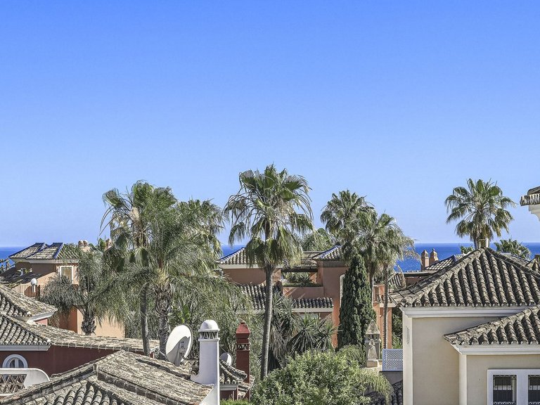 Villa for Sale in Bahía De Marbella, Malaga 34