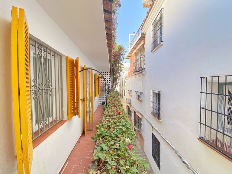 Villa for Sale in Marbella, Malaga 7