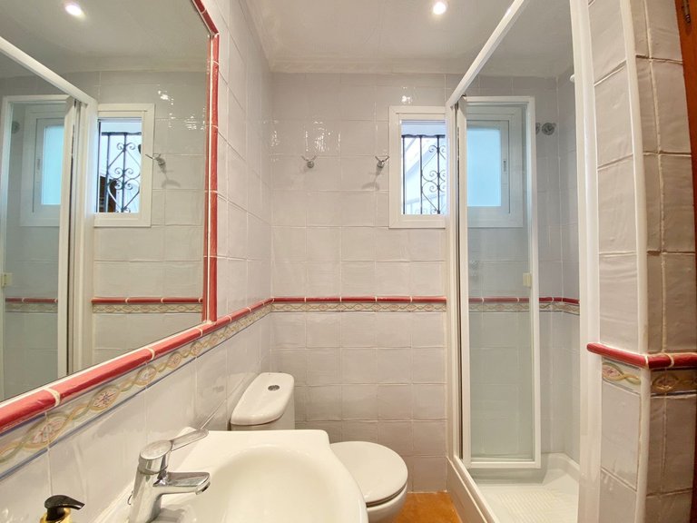 Villa for Sale in Marbella, Malaga 9