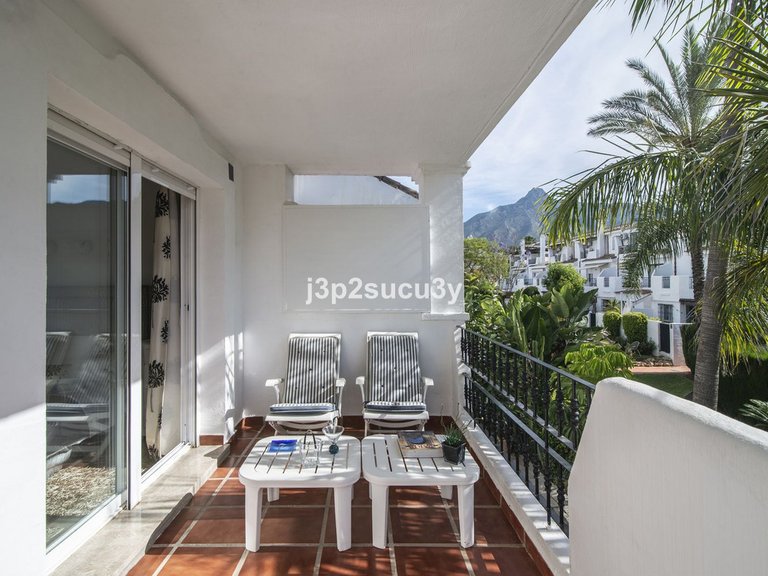 Villa for Sale in Nueva Andalucía, Malaga 21