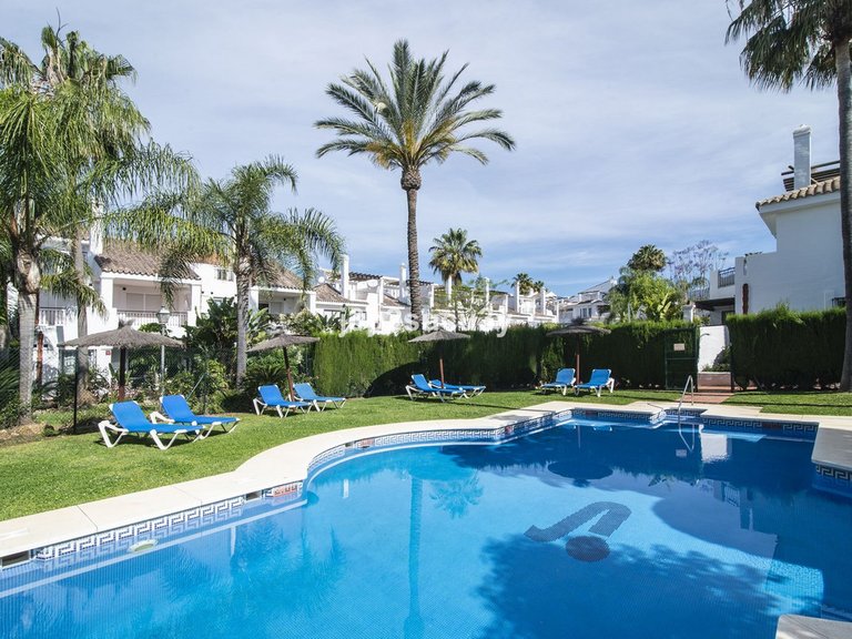 Villa for Sale in Nueva Andalucía, Malaga 33