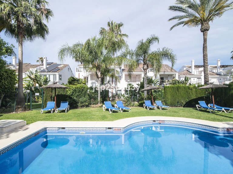 Villa for Sale in Nueva Andalucía, Malaga 34