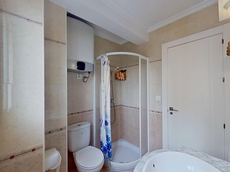 Apartment for Sale in Martiricos, Malaga 44