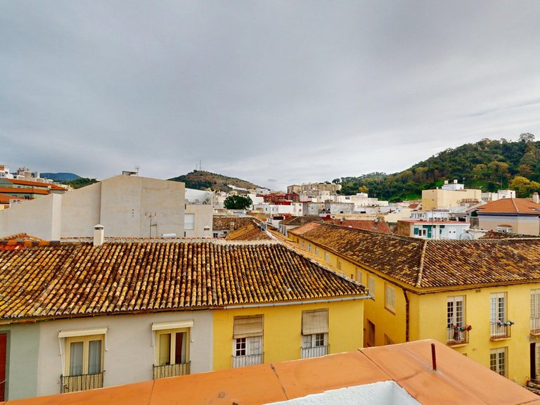 Villa for Sale in Málaga, Malaga 42