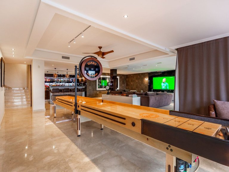 Villa for Sale in Benahavís, Malaga 8