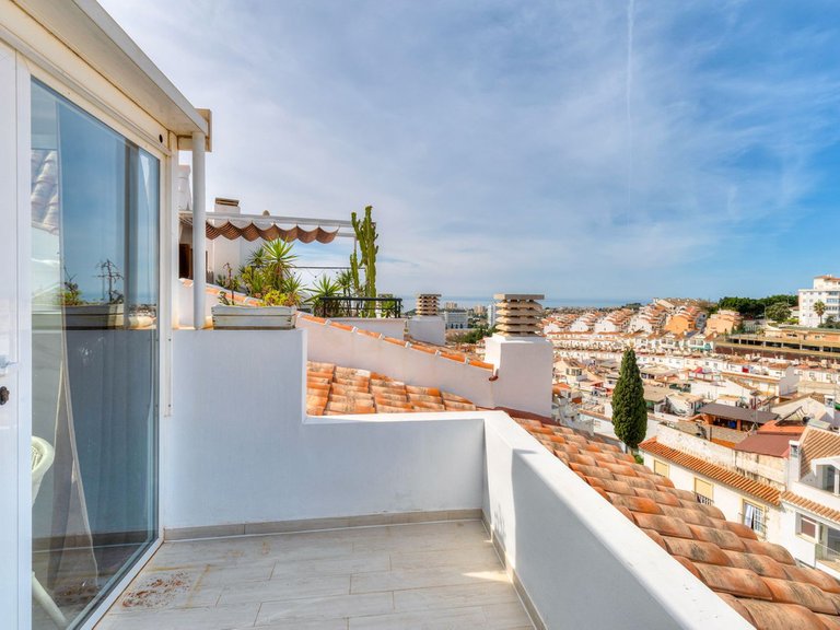 Apartment for Sale in Arroyo De La Miel, Malaga 23