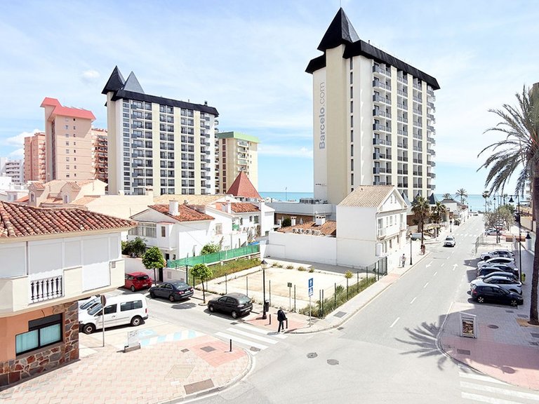 Apartment for Sale in Fuengirola, Malaga 1