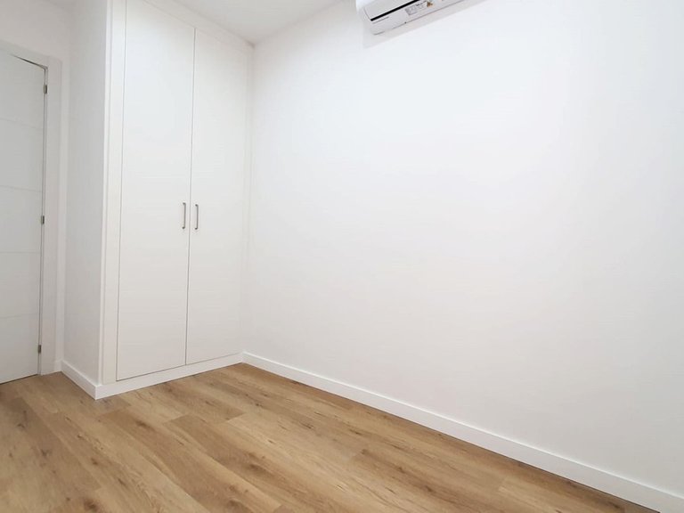 Apartment for Sale in Fuengirola, Malaga 9