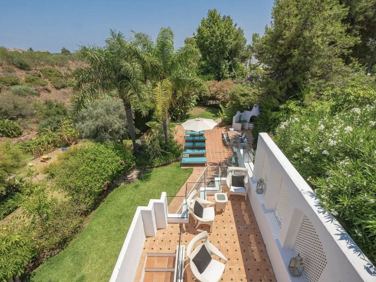 Villa for Sale in Marbella, Malaga 18