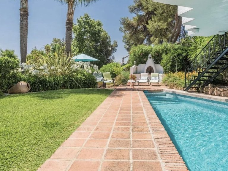 Villa for Sale in Marbella, Malaga 2