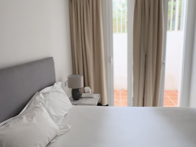 Villa for Sale in Marbella, Malaga 32