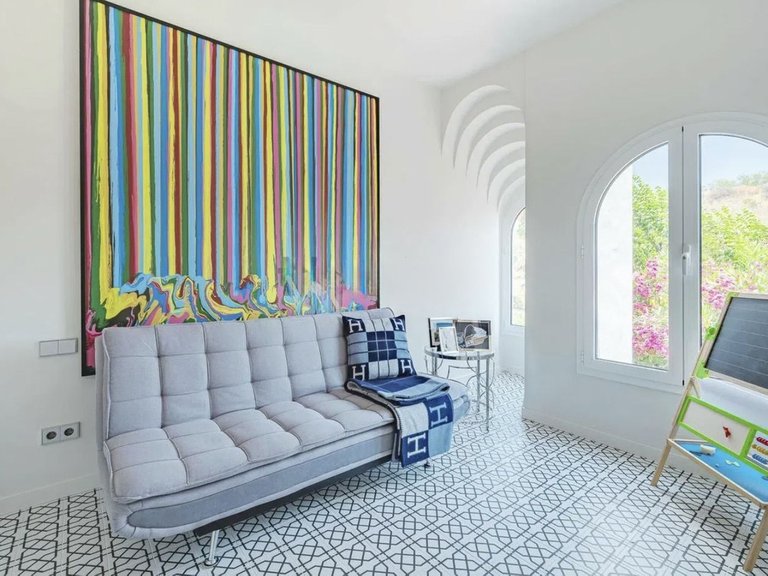 Villa for Sale in Marbella, Malaga 7