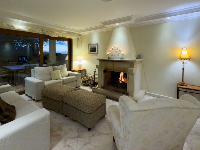 Villa for Sale in El Rosario, Malaga 54
