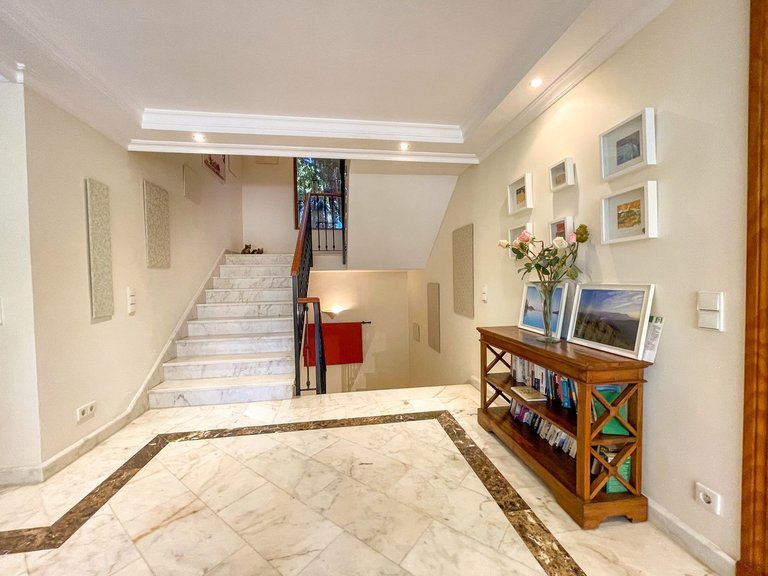 Villa for Sale in El Rosario, Malaga 68