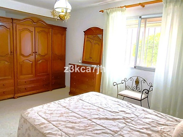 Apartment for Sale in Estepona, Malaga 5