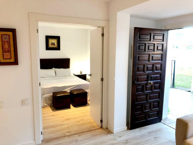 Apartment for Sale in New Golden Mile, Malaga 4