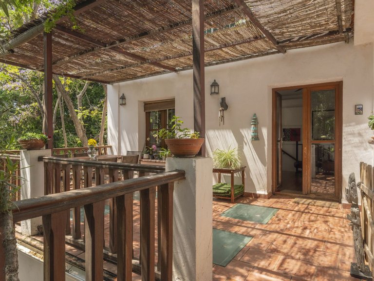 Villa for Sale in Monte Sancha, Malaga 1