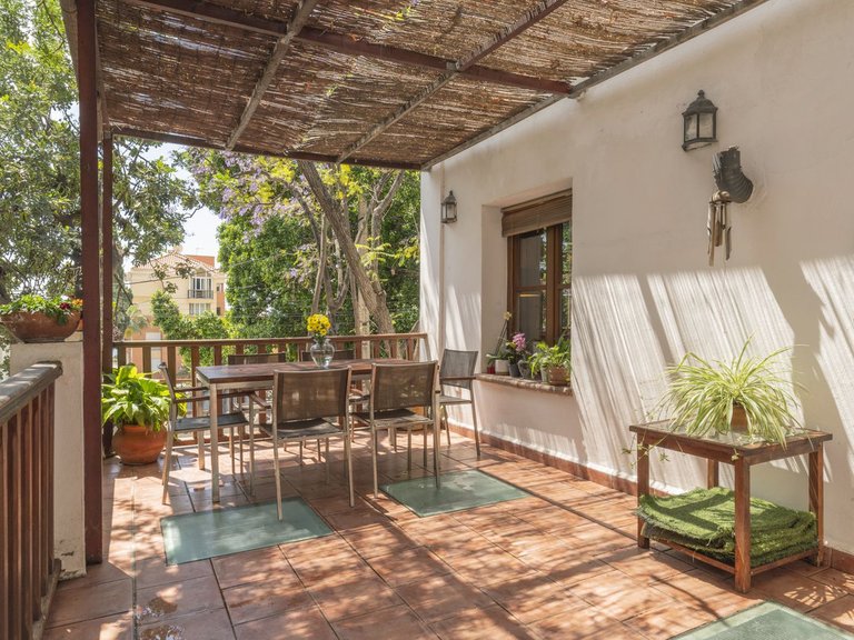 Villa for Sale in Monte Sancha, Malaga 2