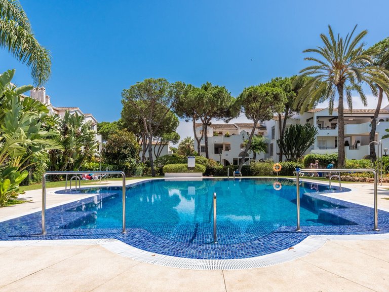 Apartment for Sale in El Presidente, Malaga 18