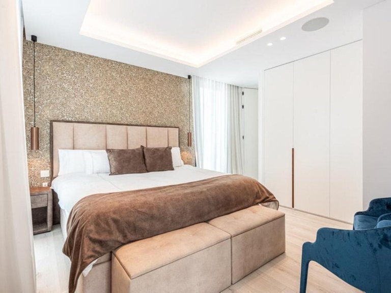 Villa for Sale in Benahavís, Malaga 14