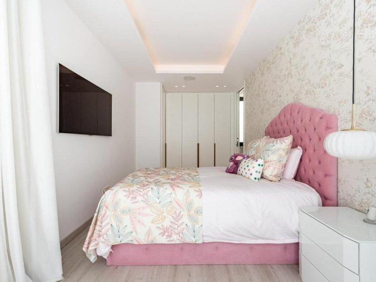 Villa for Sale in Benahavís, Malaga 19