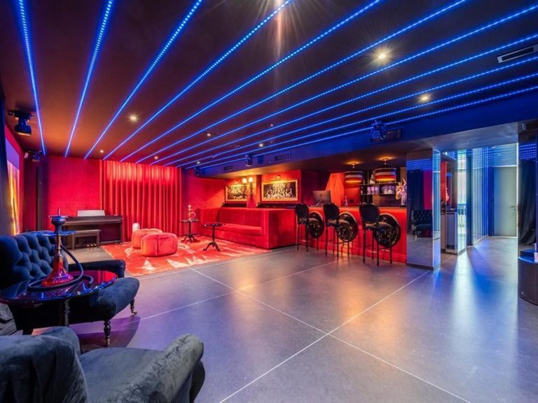 Villa for Sale in Benahavís, Malaga 48