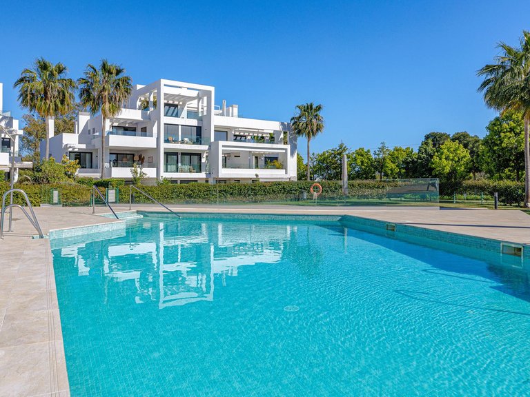 Apartment for Sale in Atalaya, Malaga 1