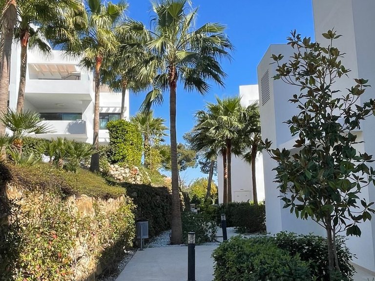 Apartment for Sale in Atalaya, Malaga 24