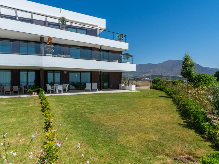 Apartment for Sale in Casares, Malaga 28