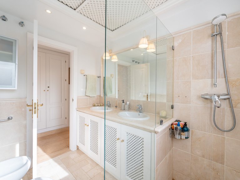 Apartment for Sale in Río Real, Malaga 34