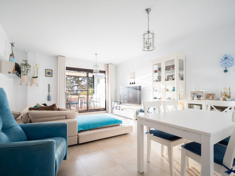 Apartment for Sale in Altos De Los Monteros, Malaga 10
