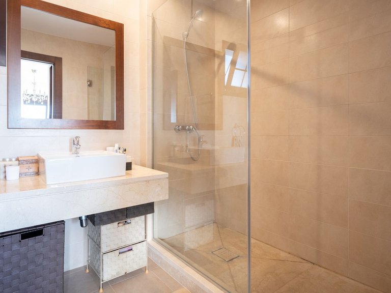 Apartment for Sale in Altos De Los Monteros, Malaga 25