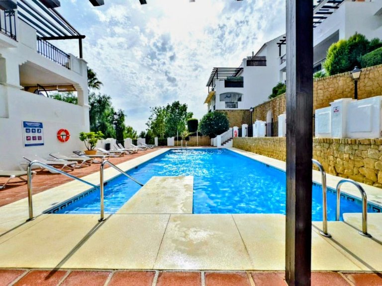 Apartment for Sale in Altos De Los Monteros, Malaga 39