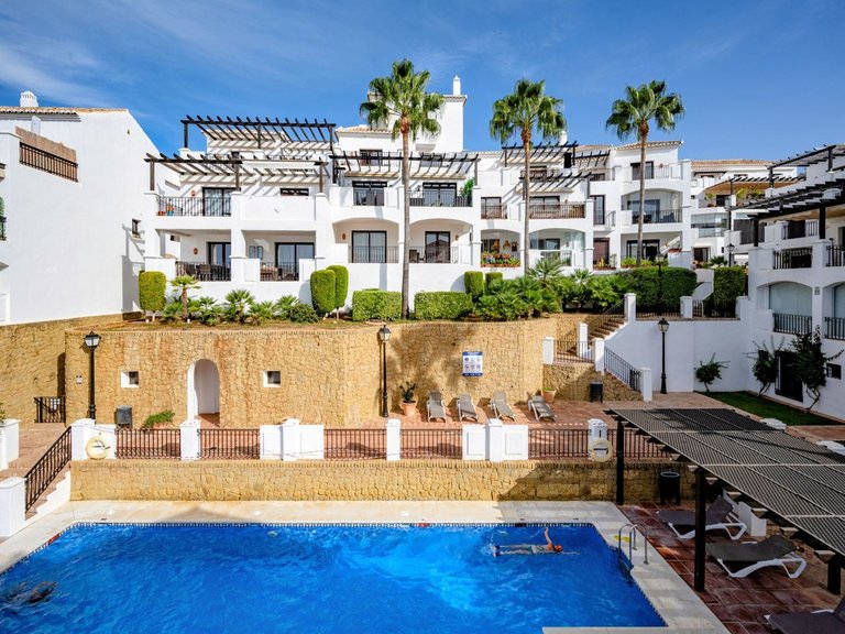 Apartment for Sale in Altos De Los Monteros, Malaga 40